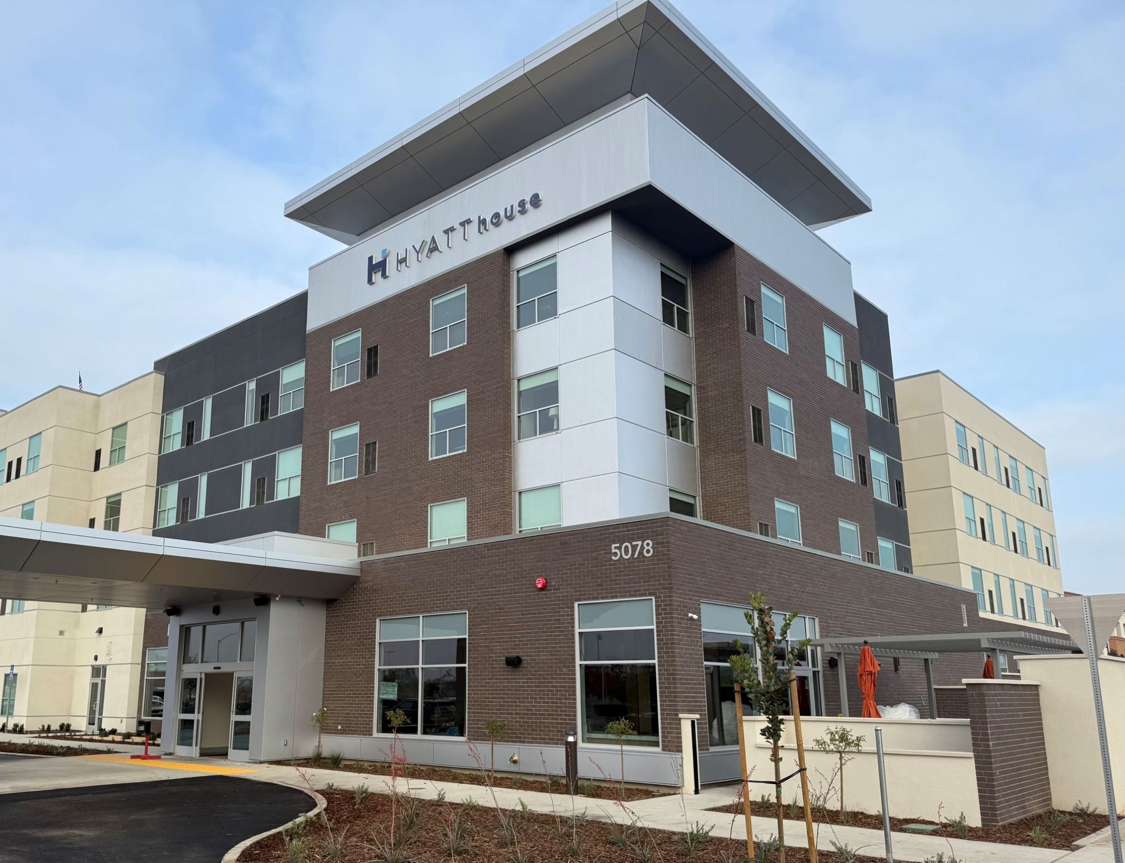 Hyatt House Fresno Campus Pointe